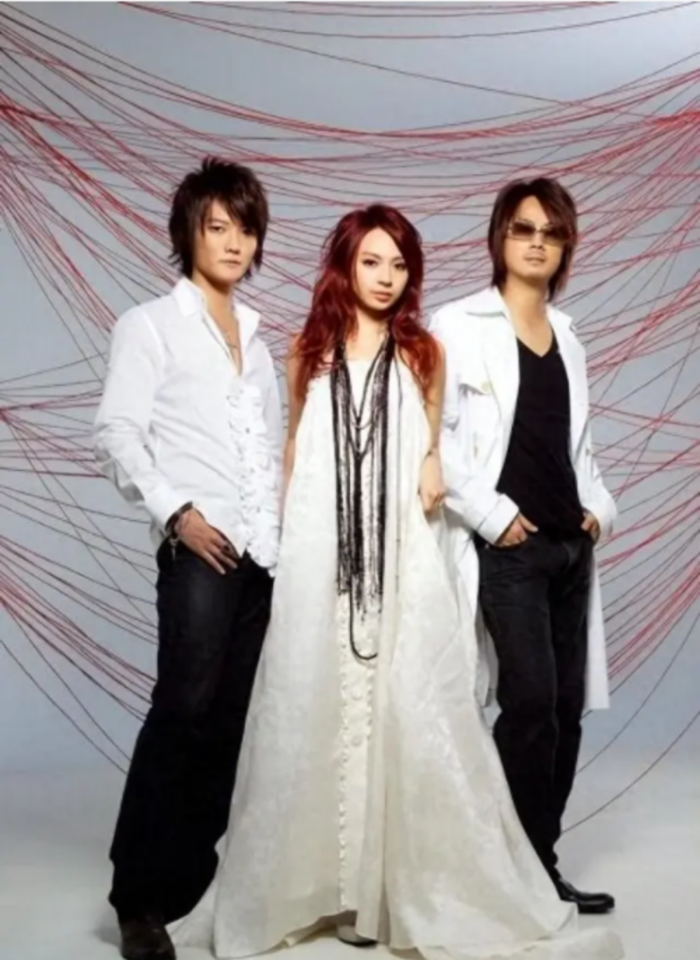 小14岁网红妻子涉毒被捕,飞儿乐团前成员阿沁回应了