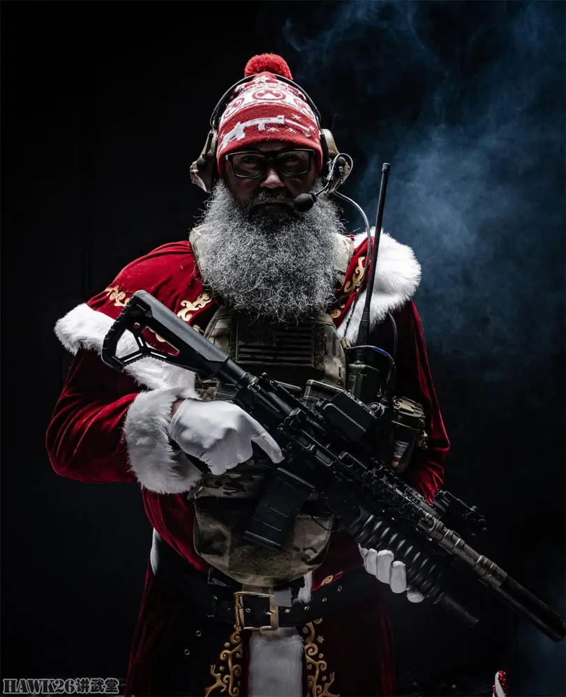 德軍戰鬥訓練中心聖誕節宣傳照 讓武器充滿節日氣氛 享受輕鬆假期 - 