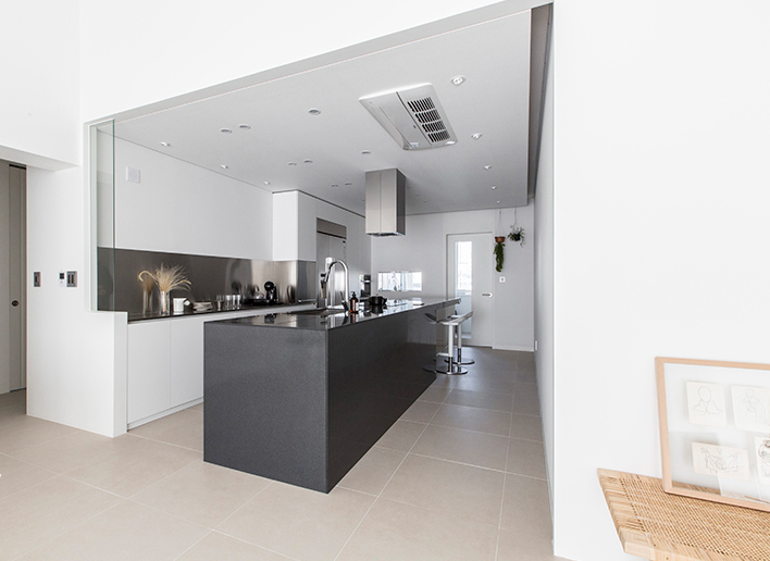 205㎡空间做极简装修,同样是收纳,她家真正做到一尘不染