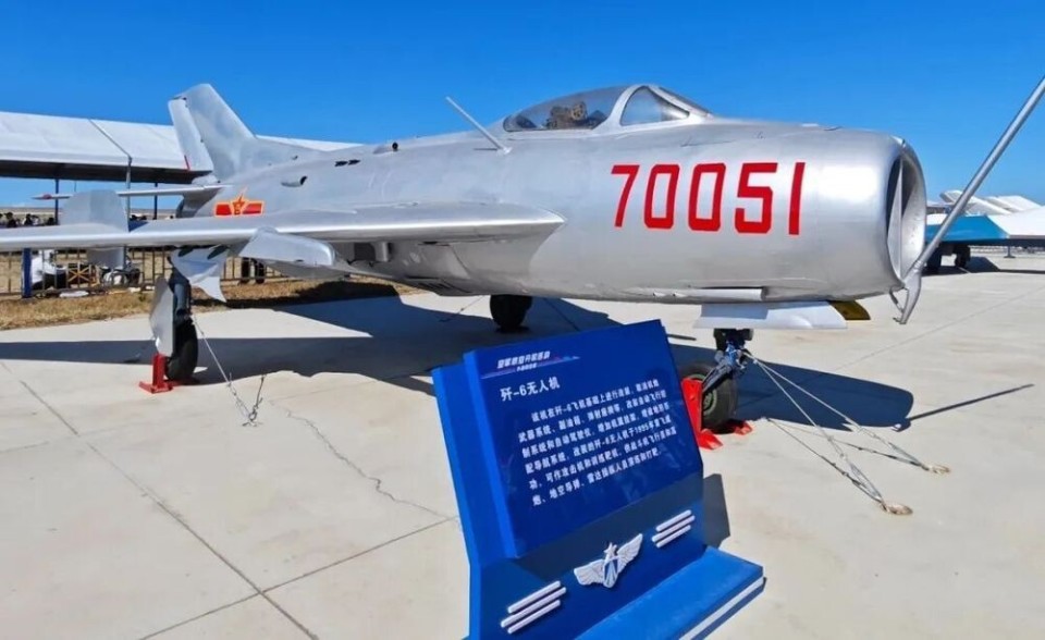 长春航空展落下帷幕，歼-6无人机正式公开亮相_腾讯新闻