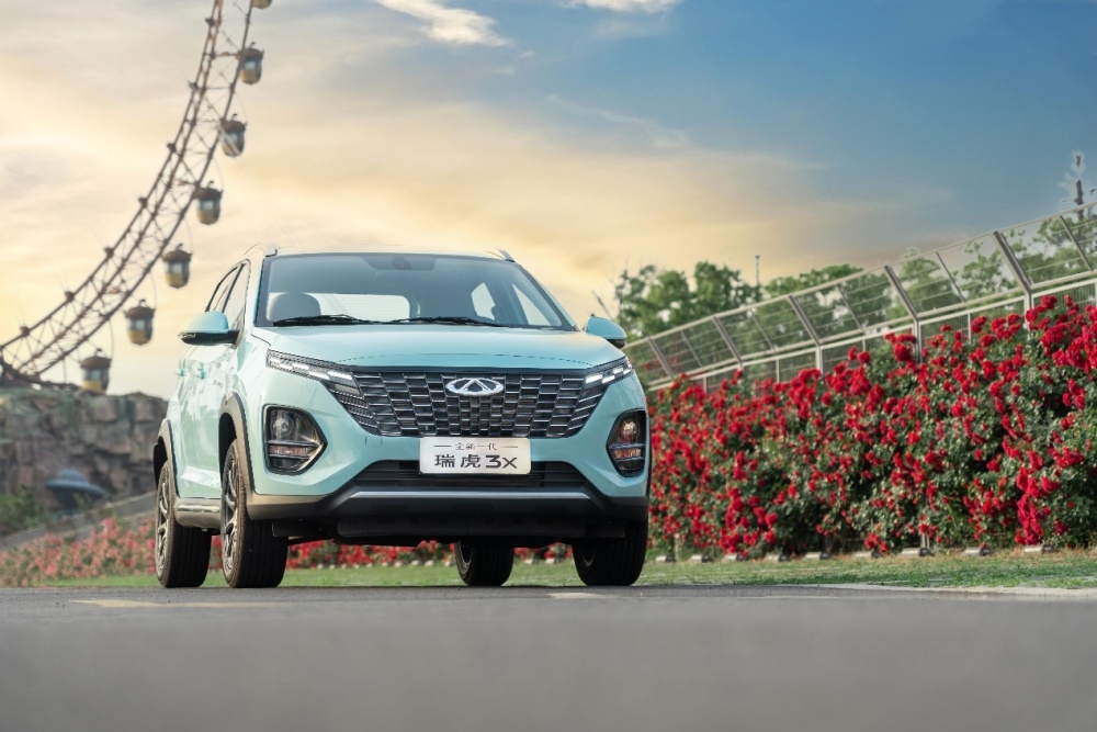 售599万起设计更时尚全新奇瑞瑞虎3x正式上市