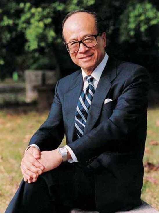 李嘉诚再次蝉联香港首富,坐拥2600亿资产_腾讯新闻