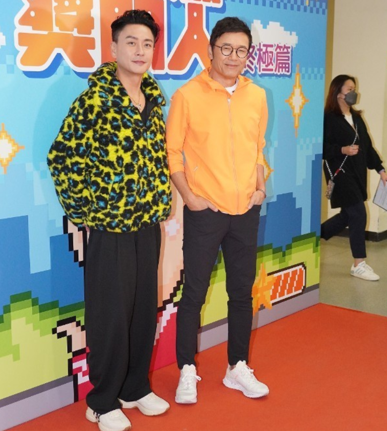 苗侨伟离开加拿大回国,返tvb宣告正式复工,子女继续留国外发展_腾讯