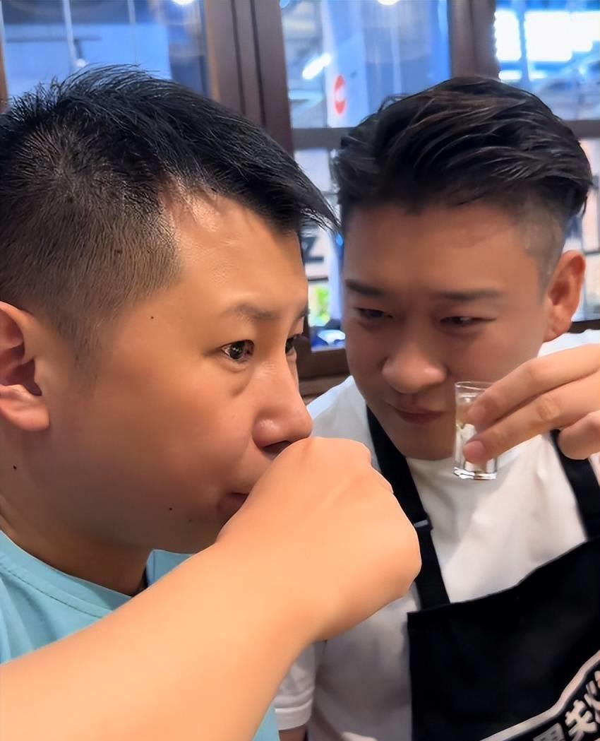 曹云金玉李寅飞连麦,自曝跟田力和学的相声,讲师承关系磕磕巴巴