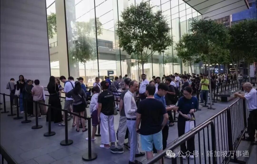 新加坡，東南亞人自己的佛羅里達州！地鐵晾衣服、內褲佔座、大街上裸奔... - 