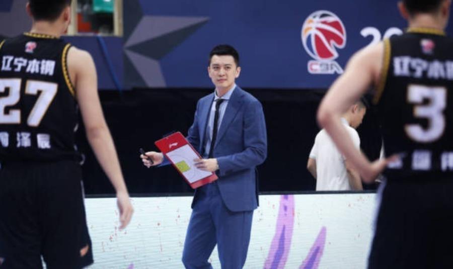 杨鸣下棋意味明显浙辽战一变动是输球主因辽篮在选季后赛对手