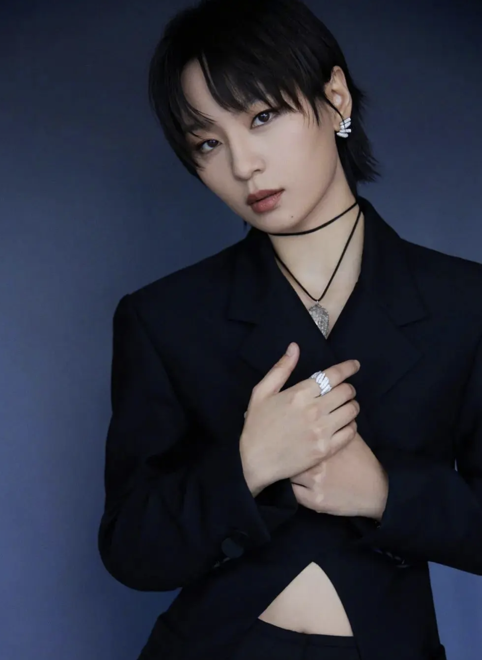 歌手周笔畅:38岁未婚让父母操心,我不会为了结婚而结婚_腾讯新闻