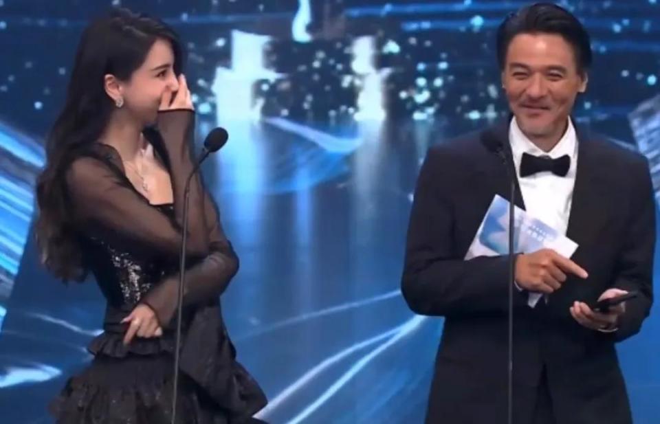 杨颖撑场红毯,梁朝伟拿奖被嘲,一场晚会,把香港电影的窘况全展现_腾讯