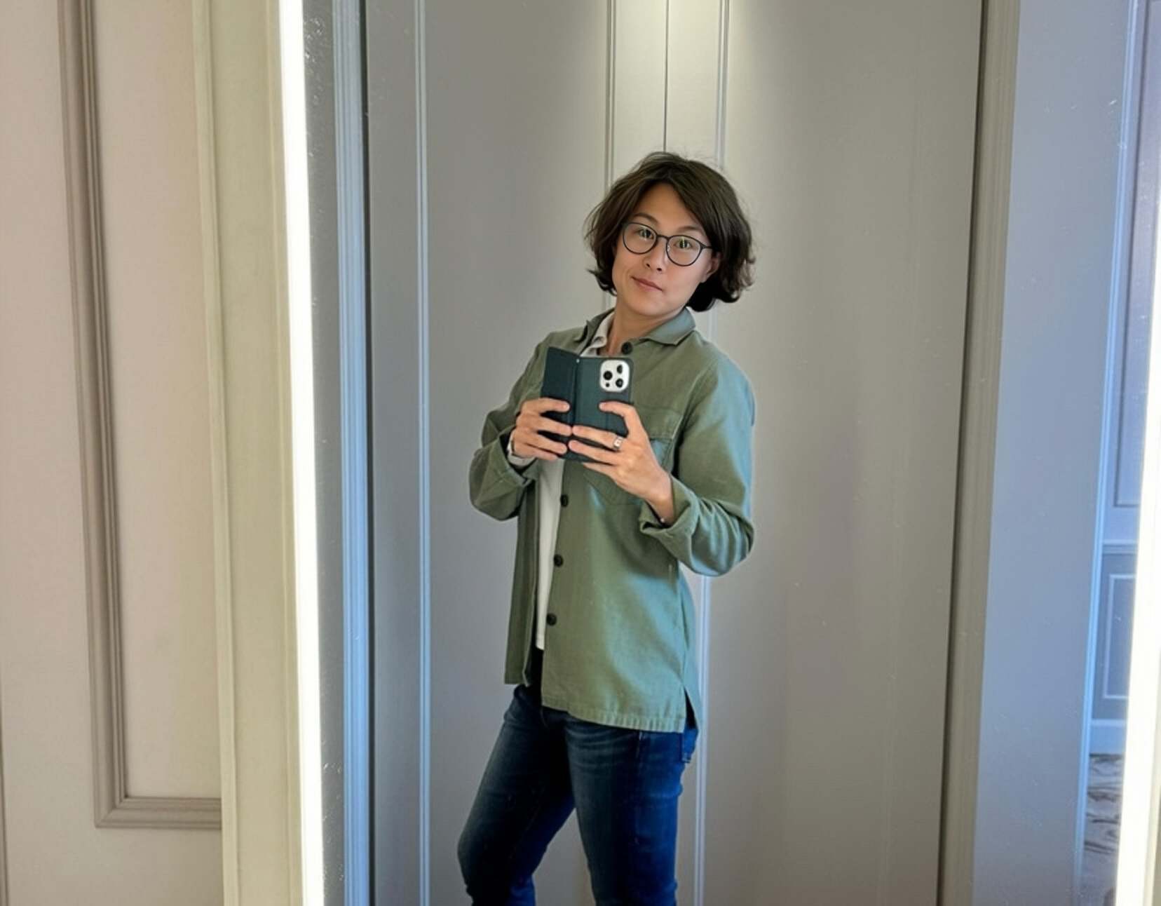 香港知名富家千金結束七年同性婚姻，和新女友感情穩定，戀情獲父母認可 - 