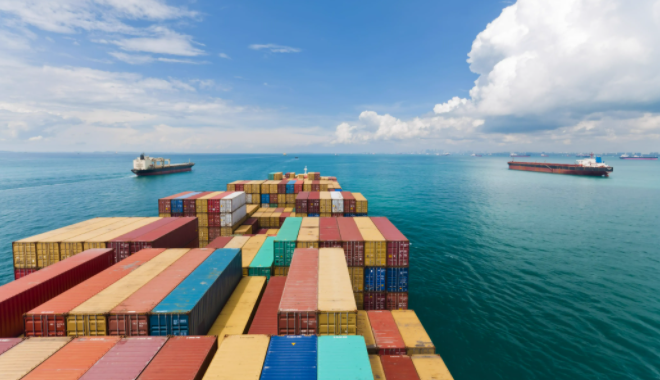 中印之间的经贸超过了1300亿美元,而且中国是印度的第一大贸易伙伴