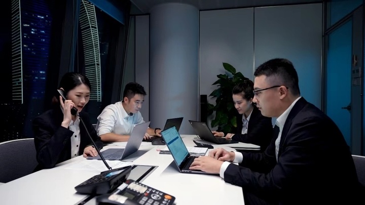 东吴证券固收委：坚持首创精神，争创行业首单（下集）《卅载卅人》第11期_腾讯新闻