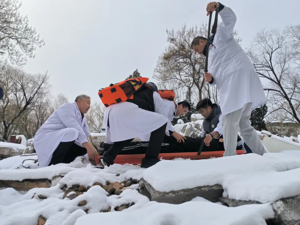 包含望京醫院醫療事務代理快速通道的詞條