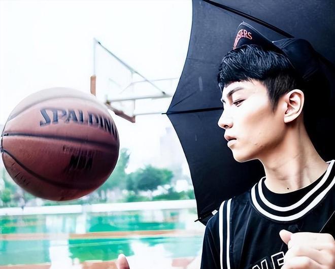 演活颓废凤凰男的陈晓堪称内娱清流唯一bug是恋爱脑5