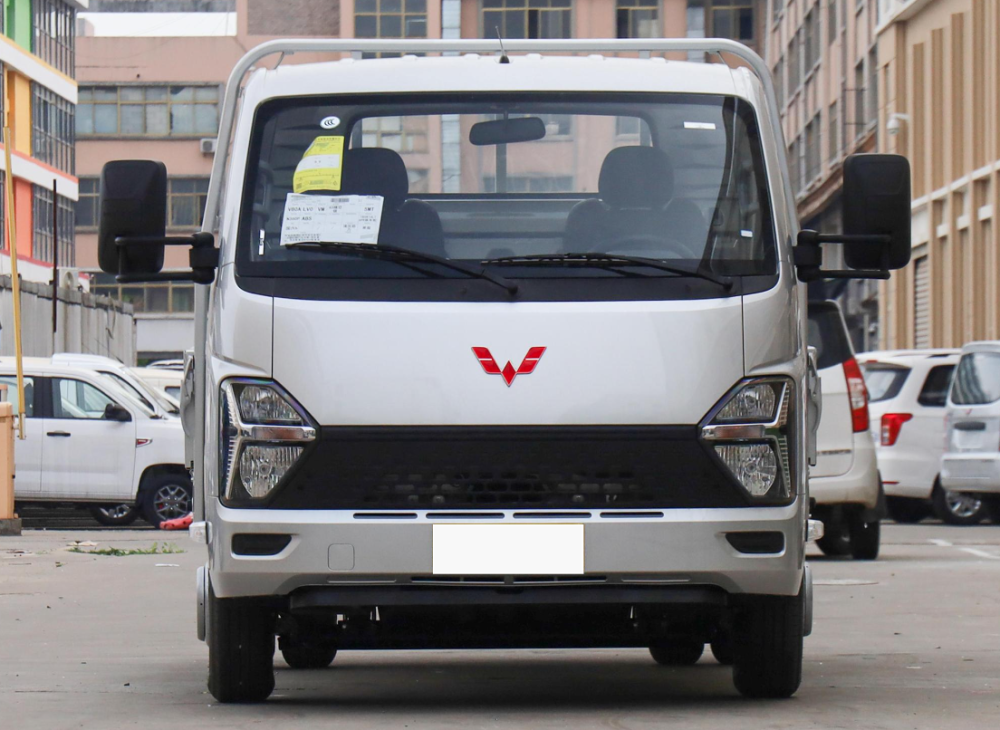 五菱全新轻卡来了,单排座 2.0l自吸动力,还是国6b排放