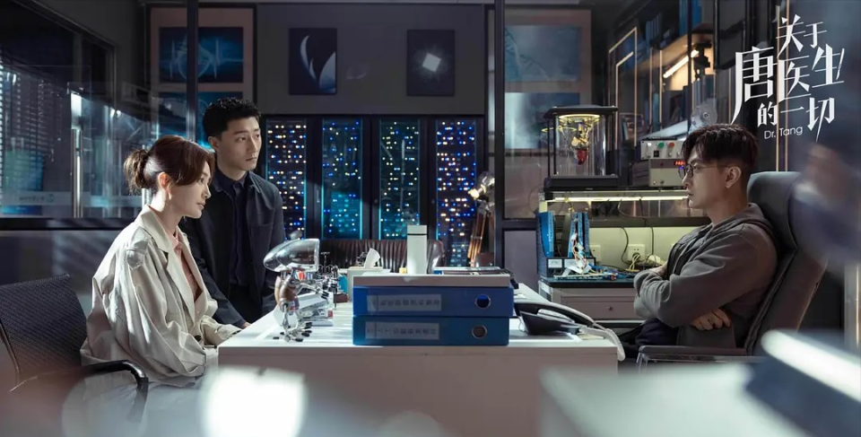 搭档陈晓没火,合作秦岚没红,41岁的他凭《庆余年2》火了