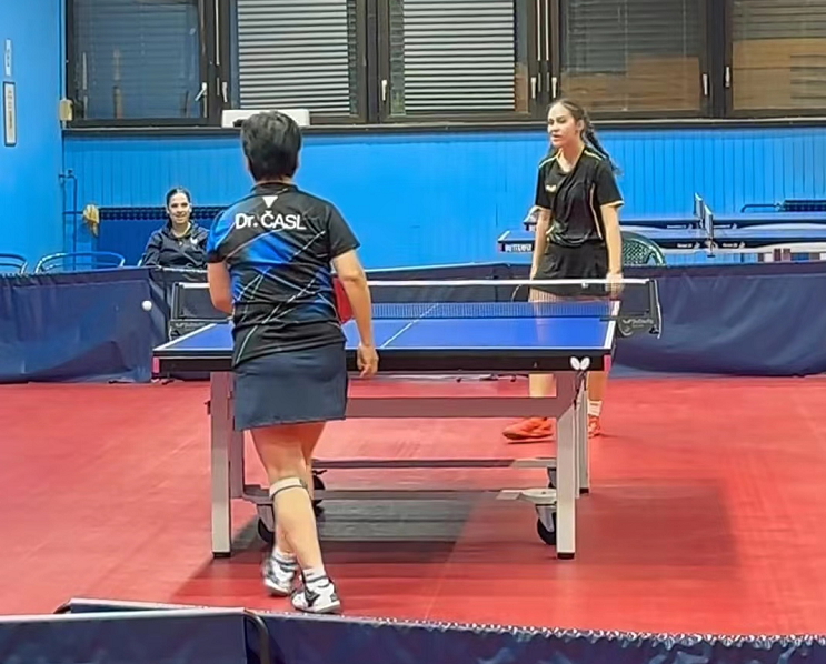 乒壇常青樹倪夏蓮奶奶復出，比賽讓她變年輕，還想參加洛杉磯奧運 - 