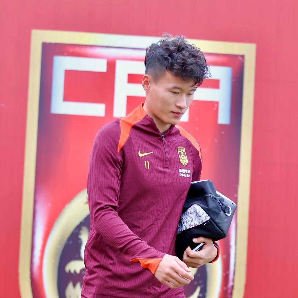 爭議！他為邵佳一3場進3球，依舊無法鎖定國足絕對核心？球迷熱議 - 