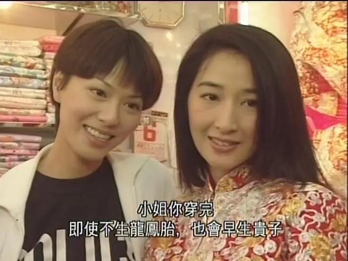 还有滕丽名,《陀枪师姐》5部曲,简直是见证了她颜值变化史,我永远还是