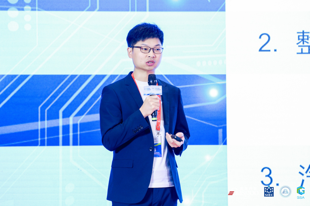 盖世汽车研究院高级总监王显斌认为,汽车的碳排放是其全生命周期内的