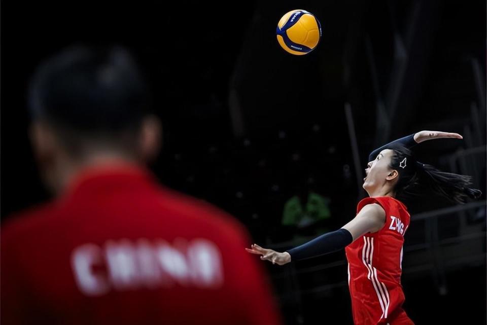 王云蕗离队张常宁被骂!郎平已给出正确用法,两人应携手出战奥运