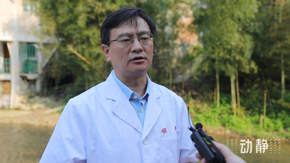 这次复核分为3个组,分别深入台江县萃文街道,方召镇,革一镇开展进行