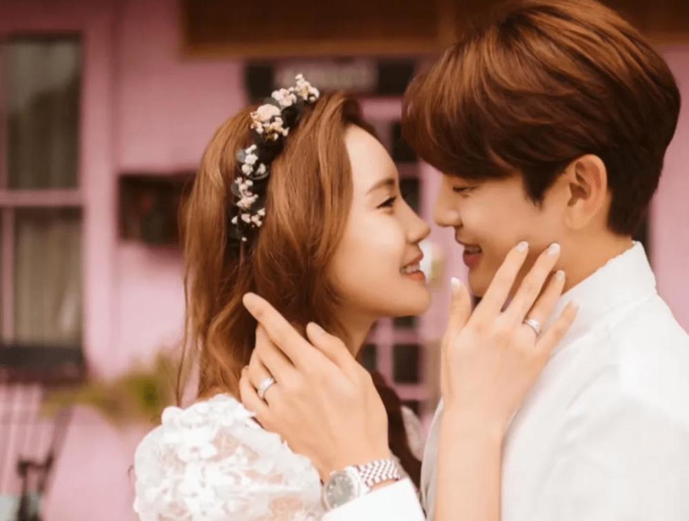 李多海崔东旭婚礼现场公布众一线韩星受邀参加金在中权志龙近状曝光