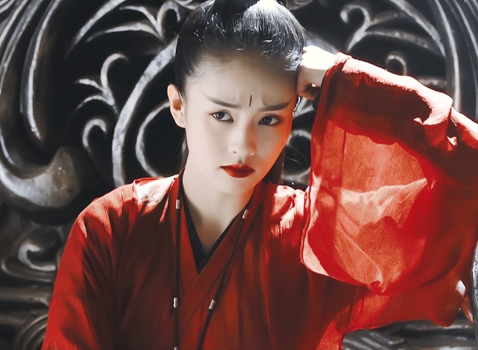 《攻玉》出圈理由：白鹿的演技，侯明昊的脸，成毅的号召力_腾讯新闻
