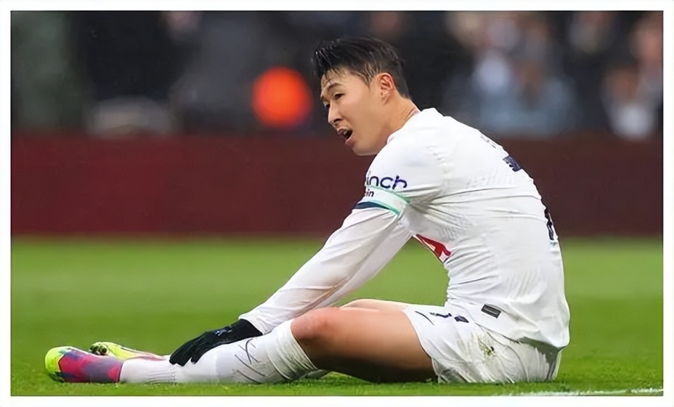 再遇平局热刺争四遭打击31岁的孙兴慜瘫倒在地不知路在何方