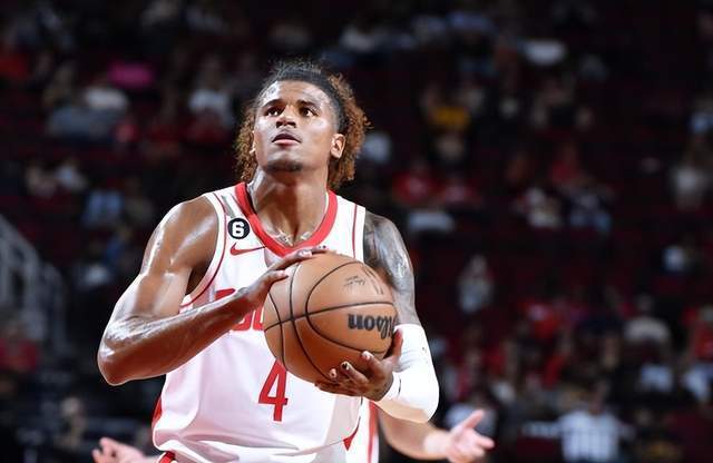 火箭赛季尚未结束球员积极应对格林本季还剩五成胜率一个目标