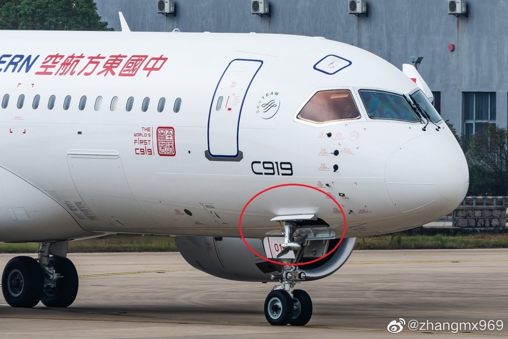 國產客機c919駕駛艙為何採用英文界面連部分手冊都是英文的