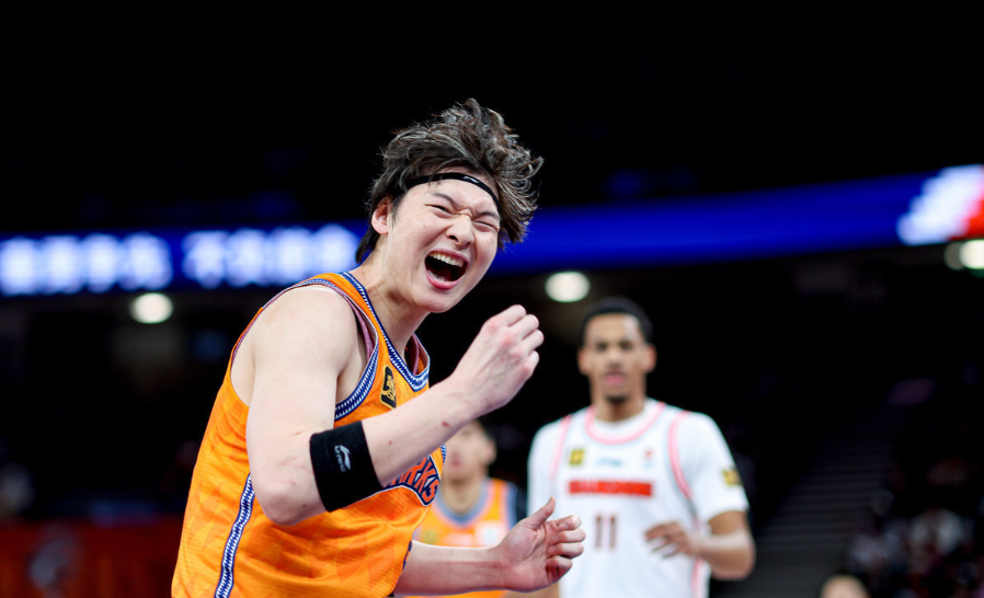 广东时隔23年首被上海双杀 姚明当时狂轰48分24篮板