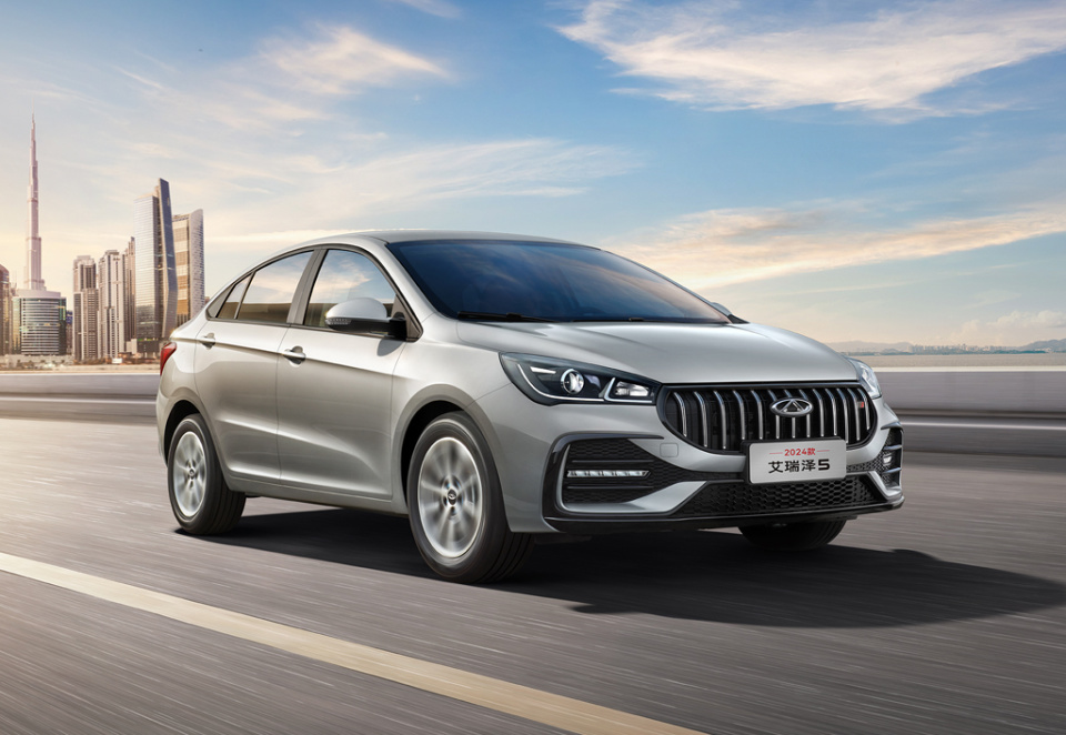 奇瑞2024款艾瑞泽5上市 售价5.99-7.59万元