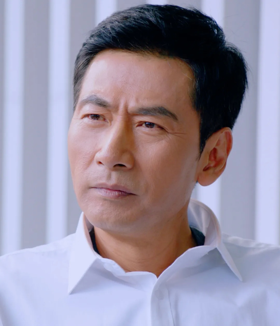 《追风者》陆剑民:追到歌星胡月后成了宠妻狂魔,女儿也成高材生