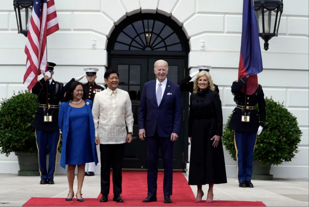 小马科斯访美前南海碰瓷,美国3方隔空声援_腾讯新闻