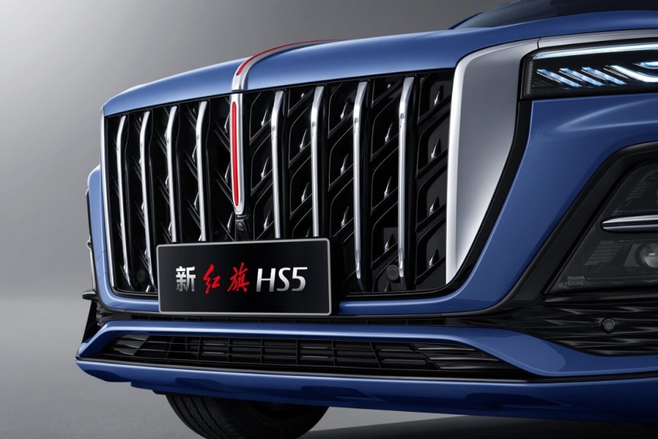 月销量破10000台,红旗hs5解决了大家买国产中型suv的焦虑_腾讯新闻