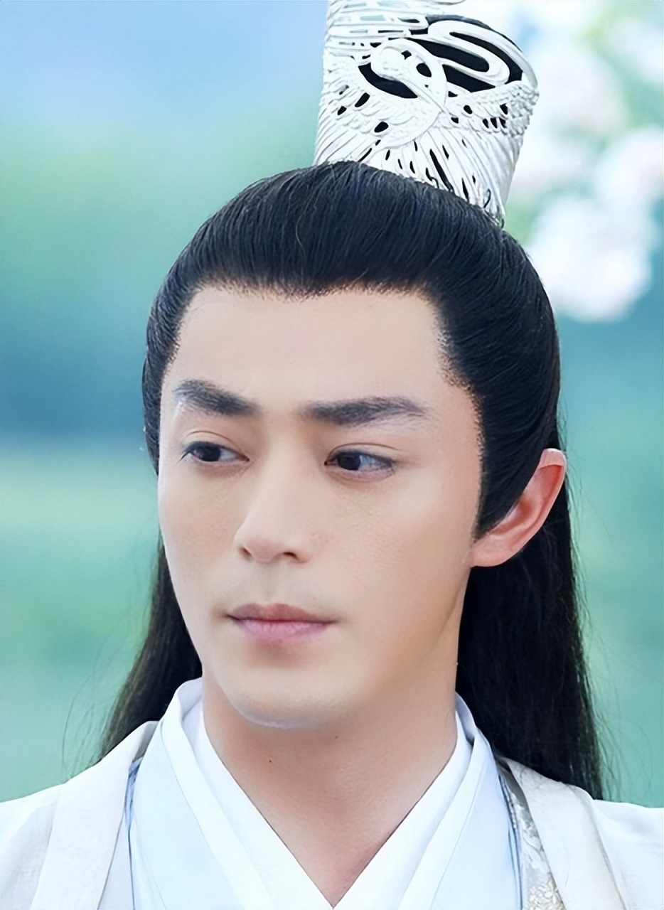 《玫瑰故事》后霍建华又一新剧开机,二搭朱珠,高颜值小生花做配_腾讯