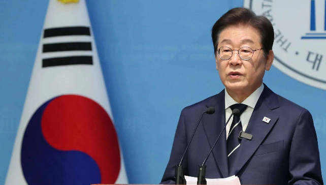 韩国总统李在明施政差评率首次反超好评率
