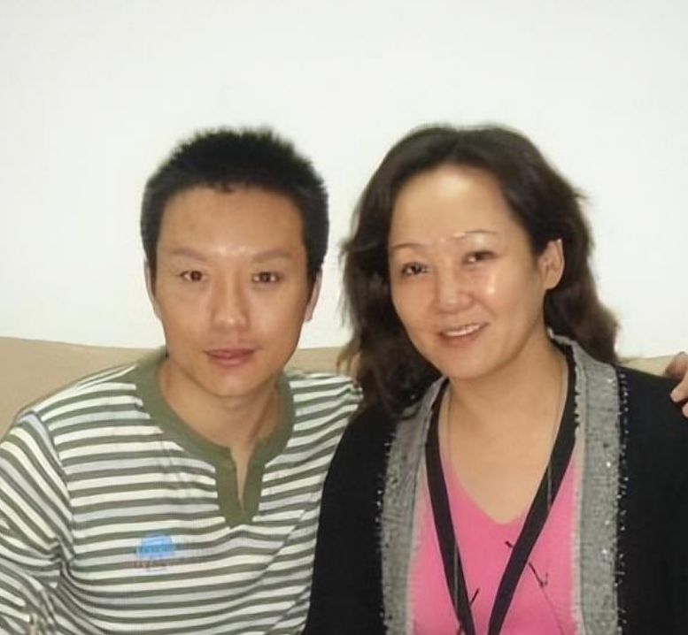 "跳梁小丑"李玉刚跌落神坛