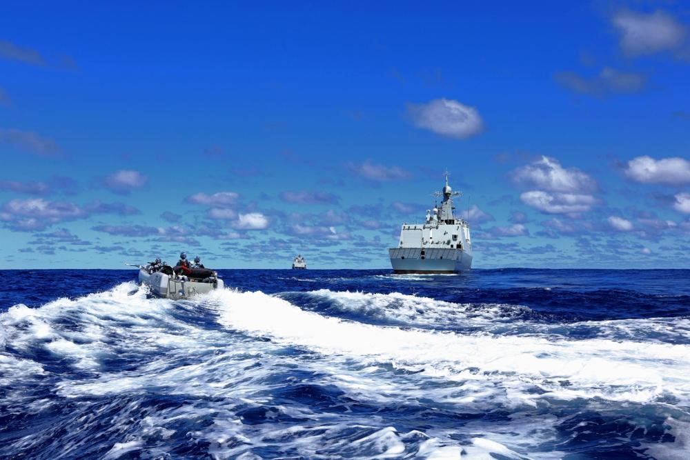 G7扬言介入台海，英宣布向亚太部署航母，新“八国联军”卷土重来草鱼风干鱼的做法2023已更新(哔哩哔哩/头条)草鱼风干鱼的做法