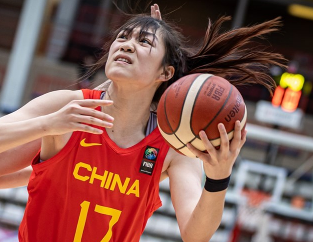 13分完败中国女篮国青5连败全队仅5人得分洋帅篮协遭质疑