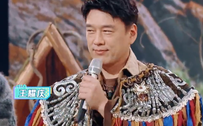 何炅对蔡国庆的偏爱,让观众看清他为人,《星期六》因此大火!