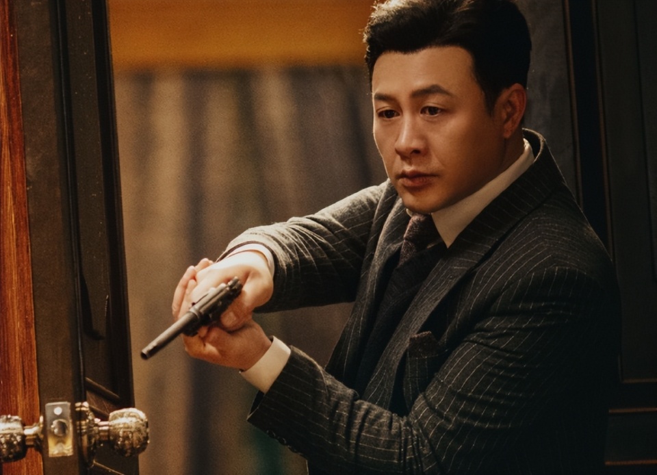 电视剧里还有张颂文,曾舜晞搭档出演的《孤舟》也让观众心心念念很久