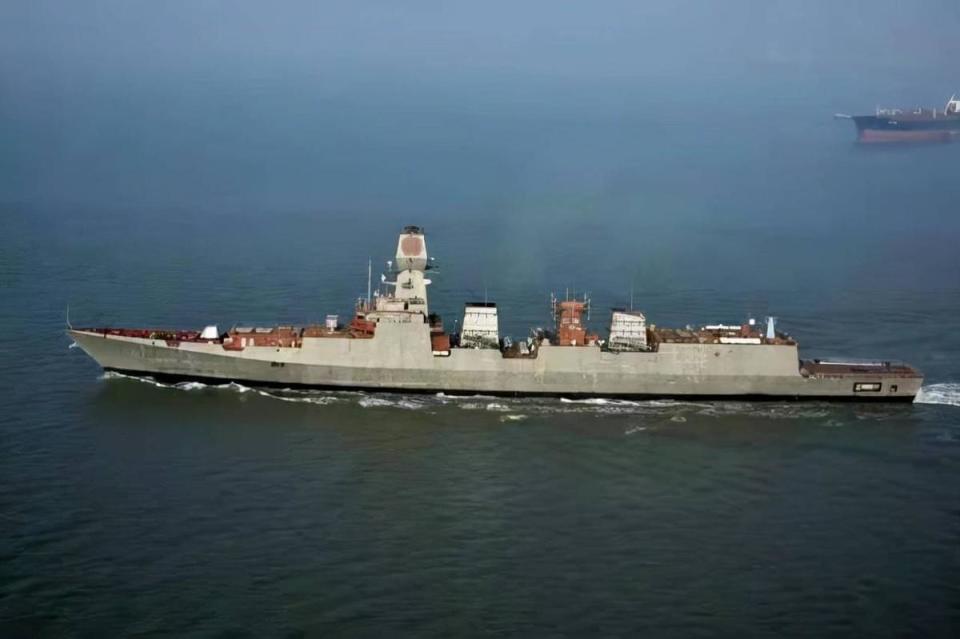 p-15b維沙卡帕特南級驅逐艦對標的是中國海軍的052d型驅逐艦,美國的