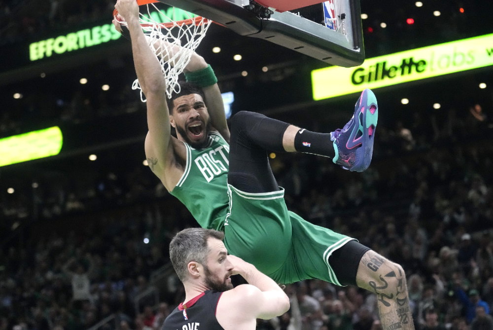 NBA东决：凯尔特人再胜热火总分2-3 绿军4人20＋分巴特勒14分