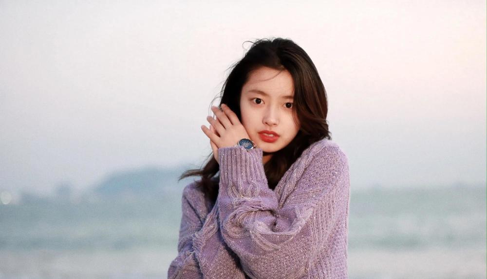 《夏花》徐若晗:曾被成龙挖掘,如今身为女主角却不被导演尊重