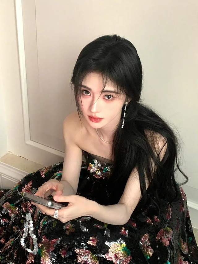 鞠婧祎无论演多少剧演技都被喷为什么她靠这些低分作品也能活