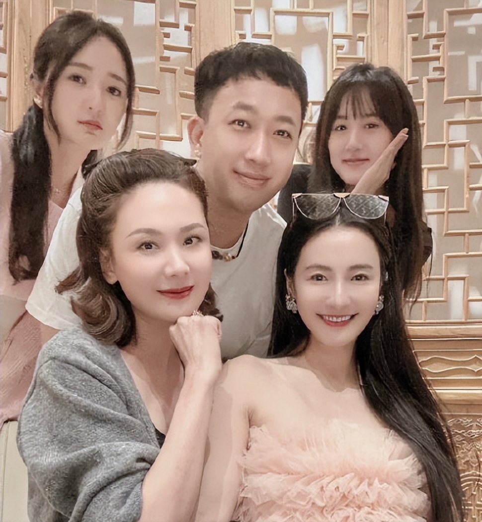 袁冰妍《狐妖》定妆视频泄露,摄影师大赞好看,网友:不如郭晓婷_腾讯