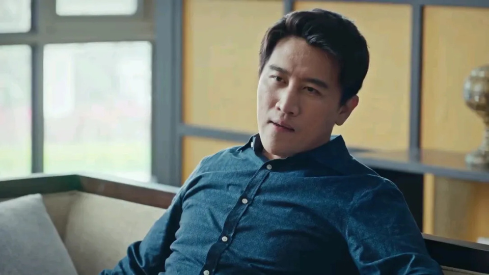 《执行法官》宋允皓:军人家庭出身,妻子为他生儿也帮他立业,46岁惹人