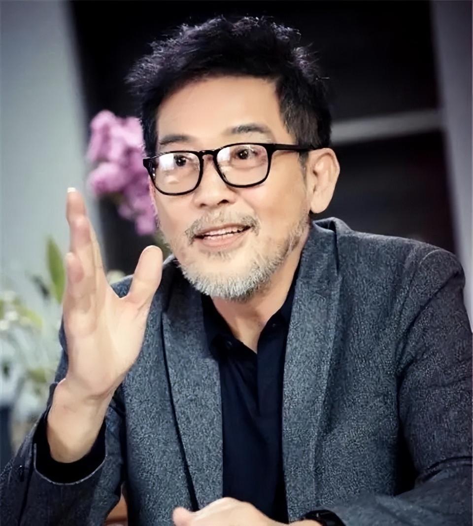 琼瑶捧红的10位男星，虽然不算顶级帅哥，但个个气质好花期长_腾讯新闻