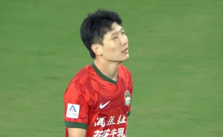 無奈：山東泰山多面手自由身離隊，加盟競爭對手，或重演方昊遺憾 - 